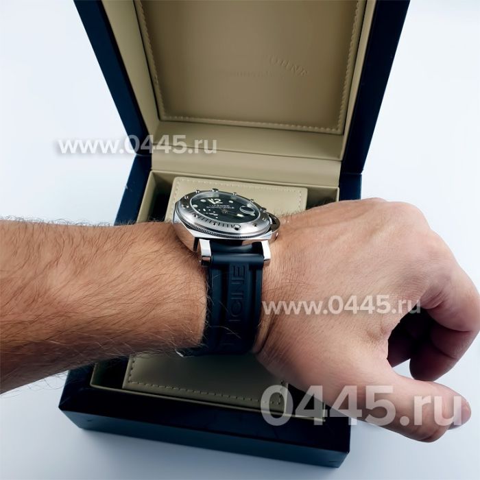 Часы Panerai Luminor Submersible (10143)