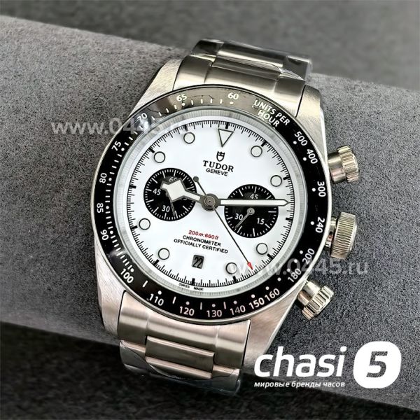 Часы  Tudor Black Bay Chrono (24496)