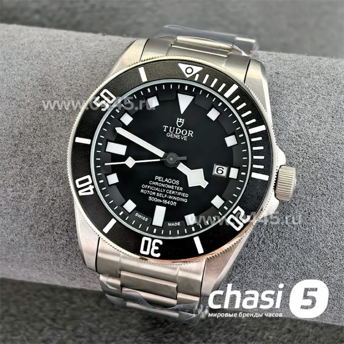 Часы  Tudor Black Bay  (24499)